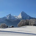 Alpenhotel Weiherbach Hallenbad Und Sauna Berchtesgaden
