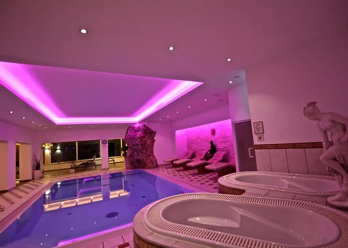 Szálloda Alpenhotel Weiherbach Hallenbad Und Sauna 3*