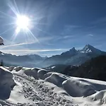 Alpenhotel Weiherbach Hallenbad Und Sauna Szálloda Berchtesgaden
