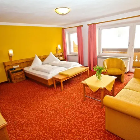 Hotel Alpenhotel Weiherbach Hallenbad Und Sauna 3*