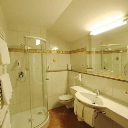 Ξενοδοχείο Alpenhotel Weiherbach - Hallenbad Und Sauna Μπερχτεσγκάντεν