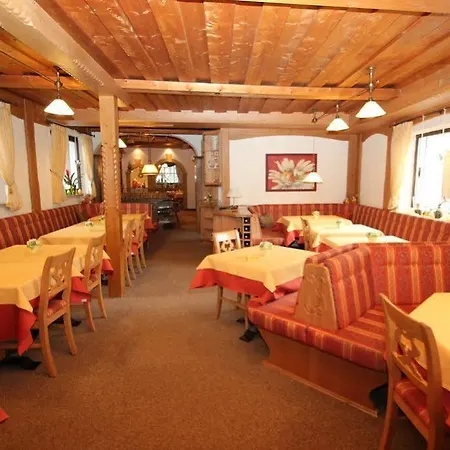 Alpenhotel Weiherbach - Hallenbad Und Sauna 3* ברכטסגאדן