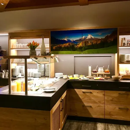 Alpenhotel Weiherbach - Hallenbad Und Sauna Ξενοδοχείο Μπερχτεσγκάντεν