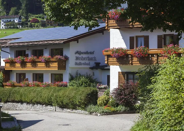 Hotel Alpenhotel Weiherbach Hallenbad Und Sauna 3*