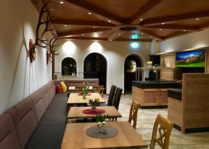 Hotel Alpenhotel Weiherbach Hallenbad Und Sauna 3*